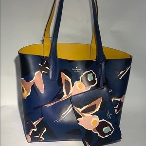 Beautiful Reversible KATE SPADE Tote!